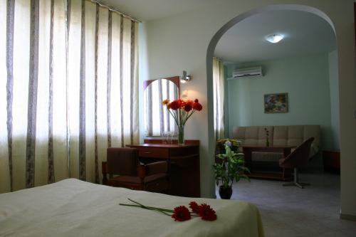 فارنا Hotel Focus الغرفة الصورة